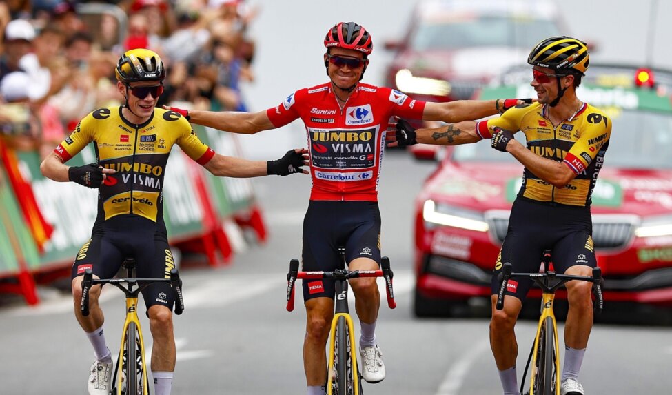 Kuss and Team Jumbo-Visma on the verge of historic overall victory in Vuelta a España